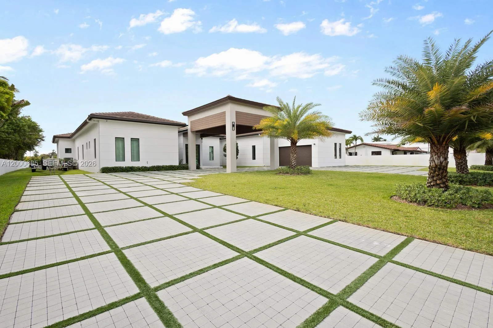 80 NW 129th Ave, Miami, FL 33182 photo 2