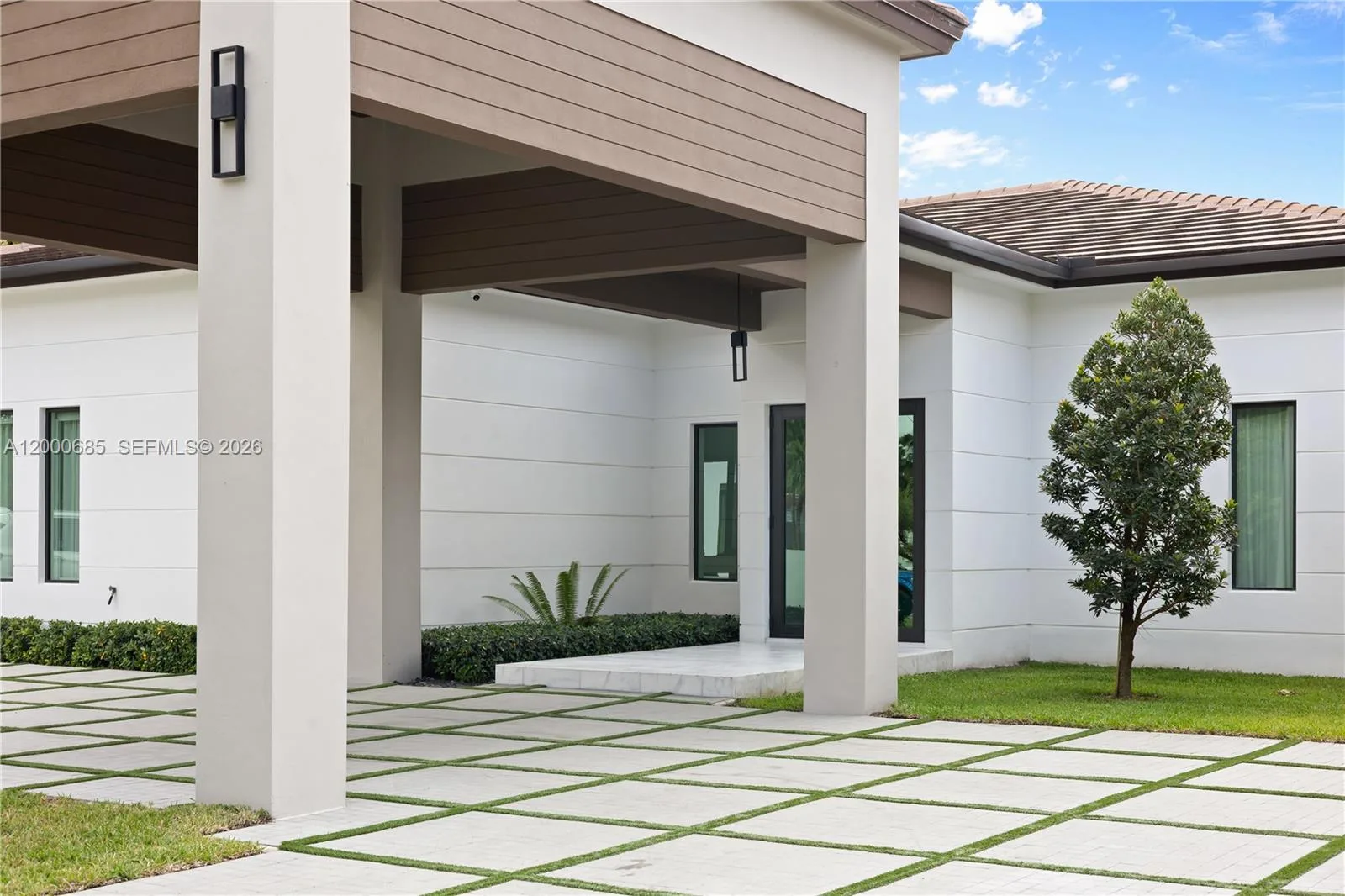 80 NW 129th Ave, Miami, FL 33182 photo 3