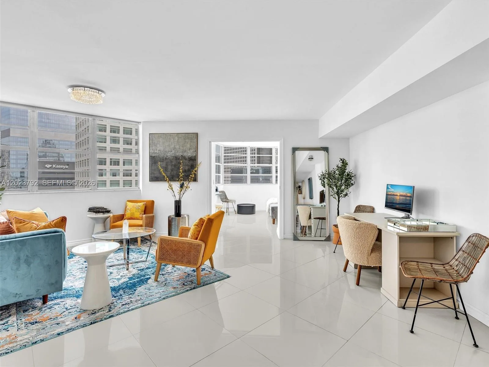 825 Brickell Bay Dr # 2048, Miami, FL 33131