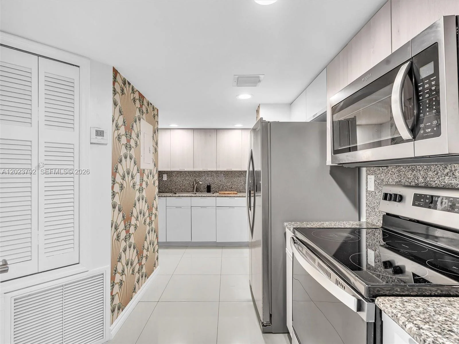 825 Brickell Bay Dr # 2048, Miami, FL 33131 photo 6