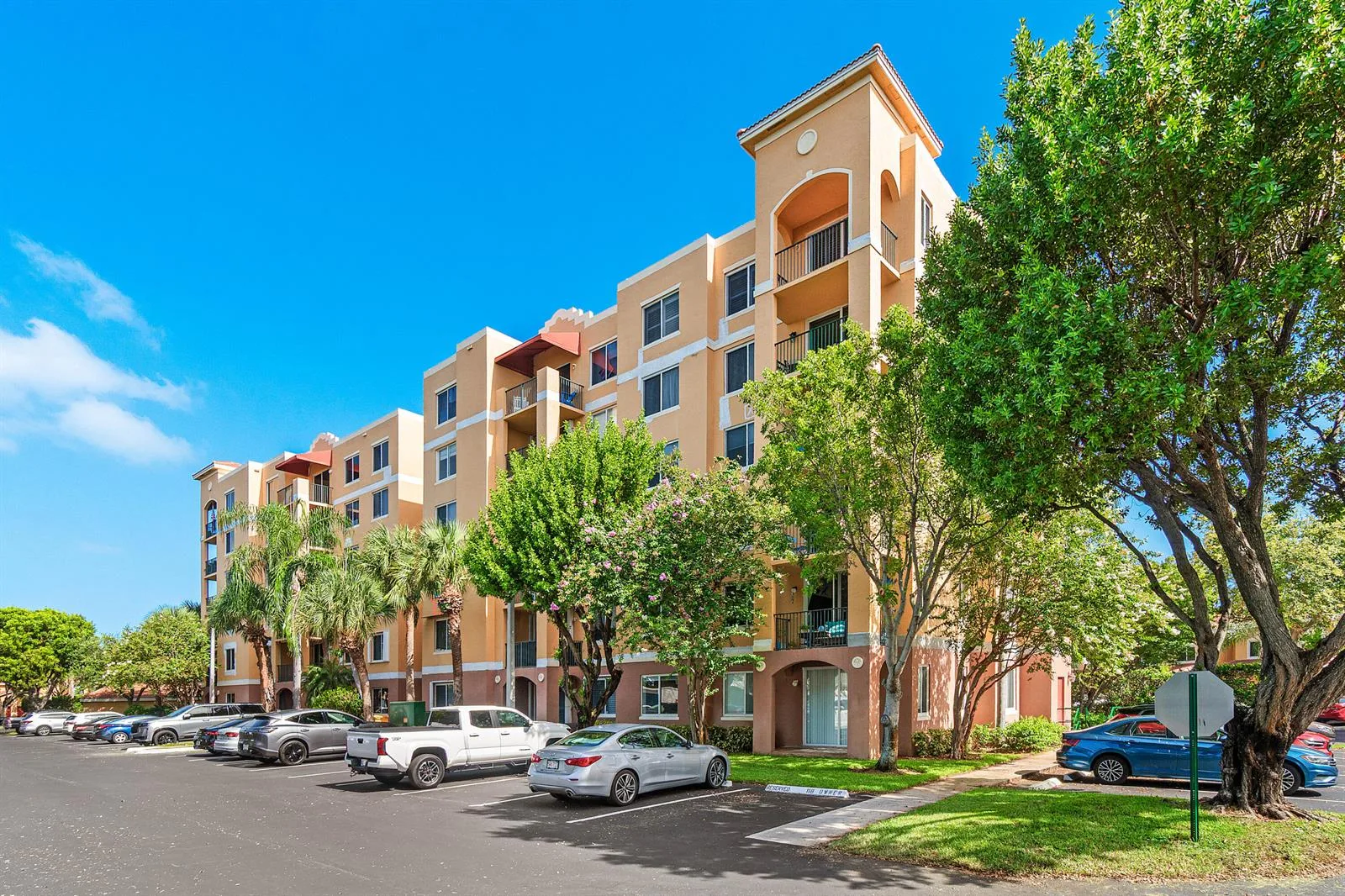 1000 Scotia Drive # 102, Hypoluxo, FL 33462 photo 2