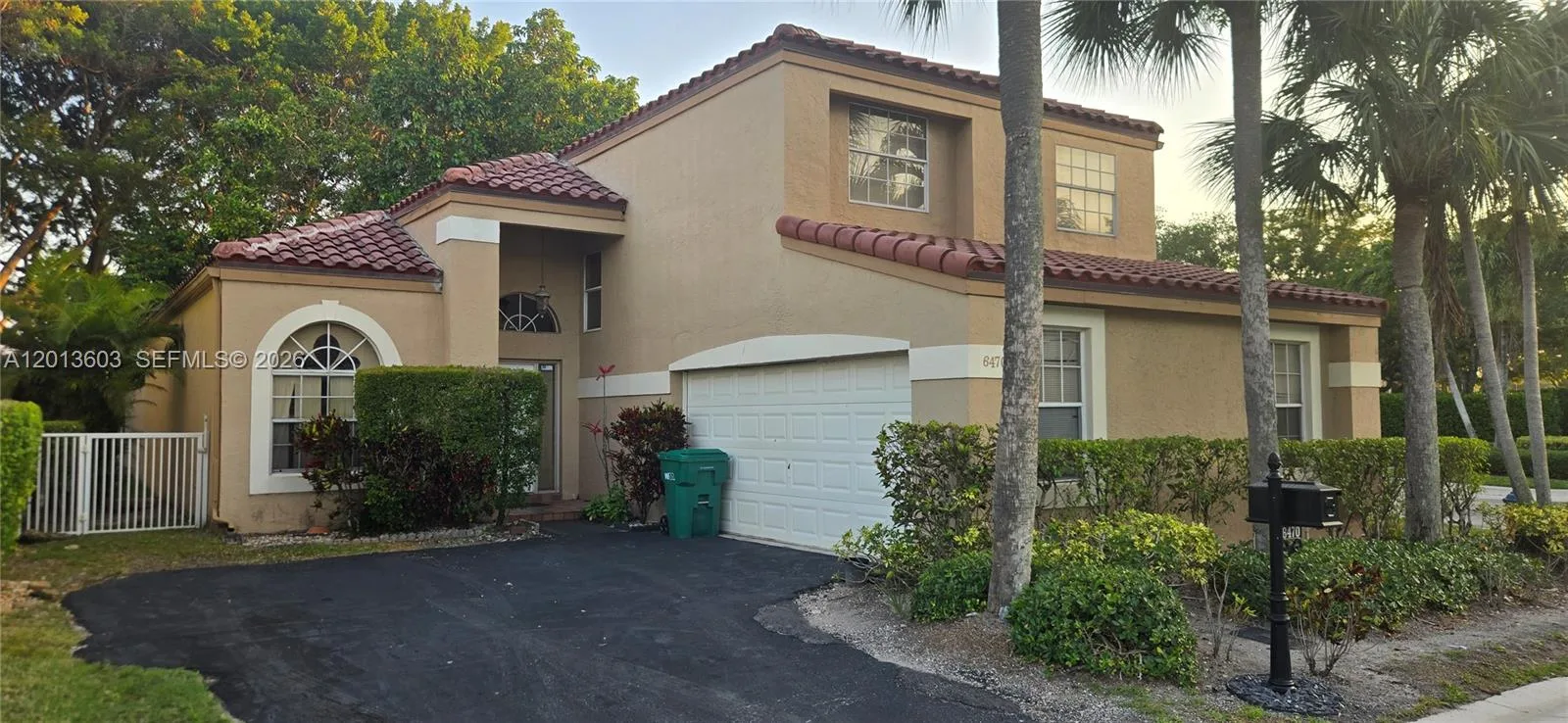 6470 NW 77th Pl, Parkland, FL 33067