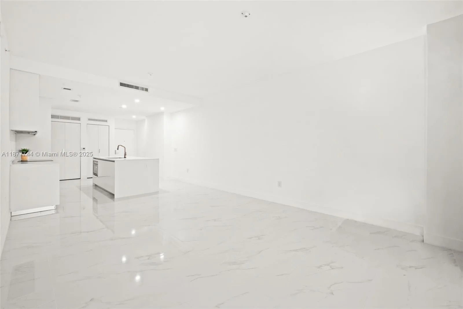 700 NE 24th St # 3404, Miami, FL 33137 photo 10