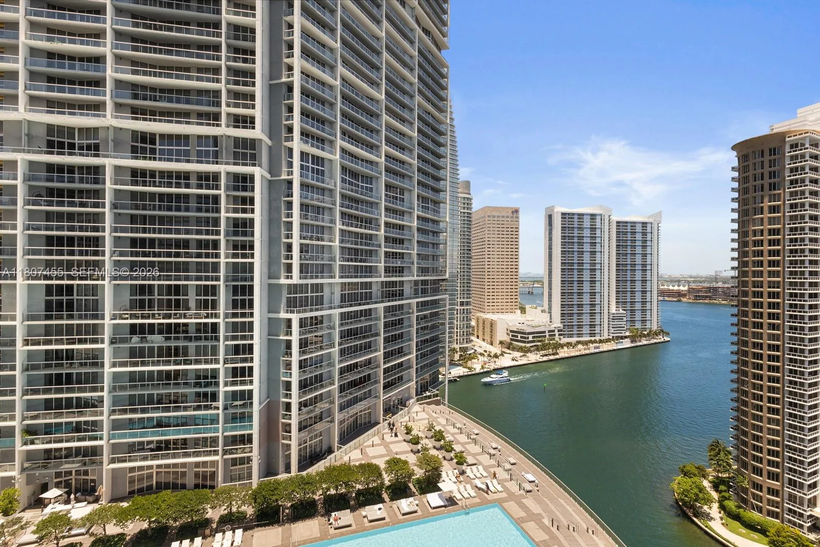 495 Brickell Ave # 2304, Miami, FL 33131 photo 2