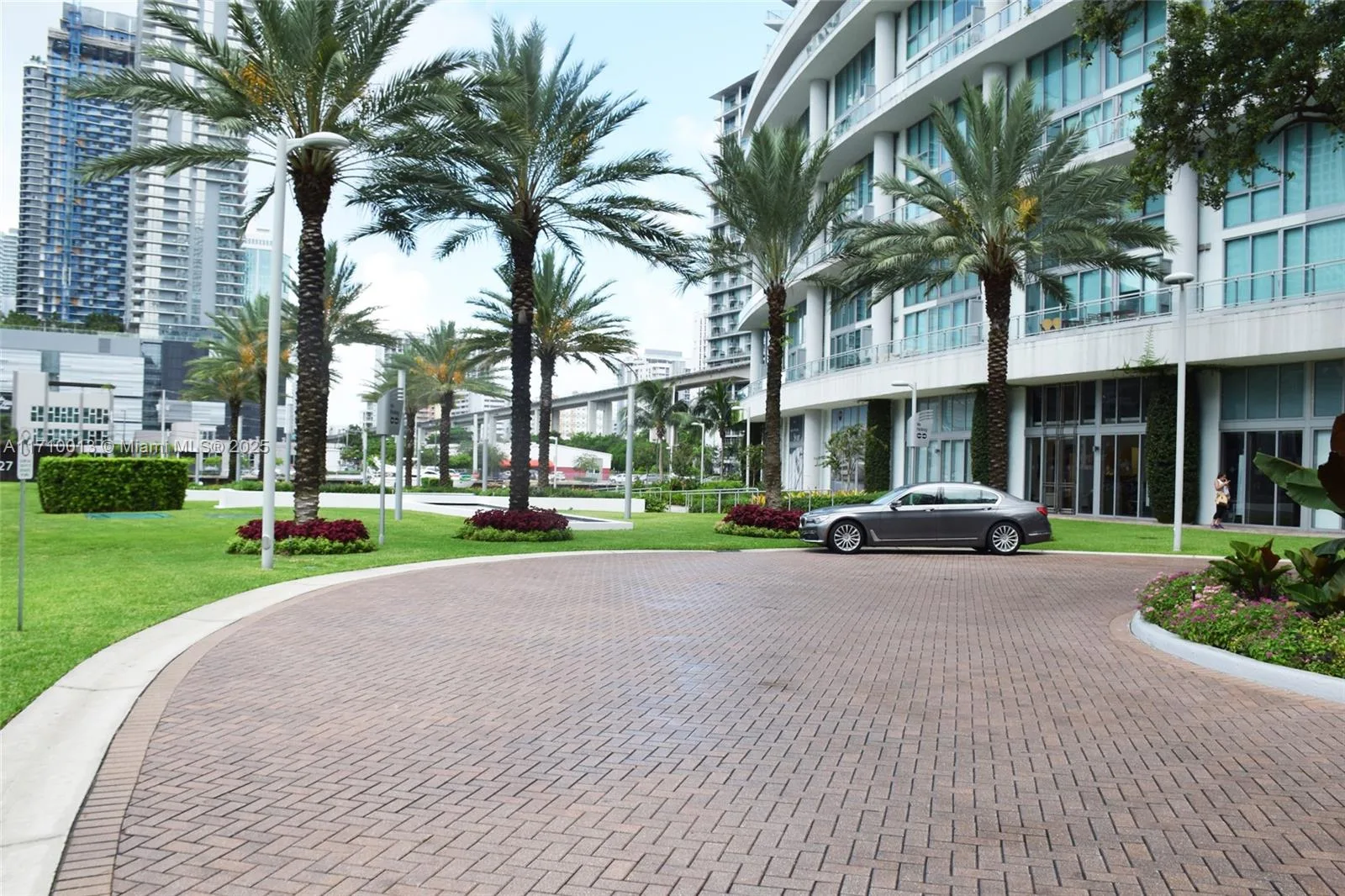 IVY at Riverfront Unit 1111 at 90 SW 3rd St # 1111, Miami, FL 33130 — photo 1