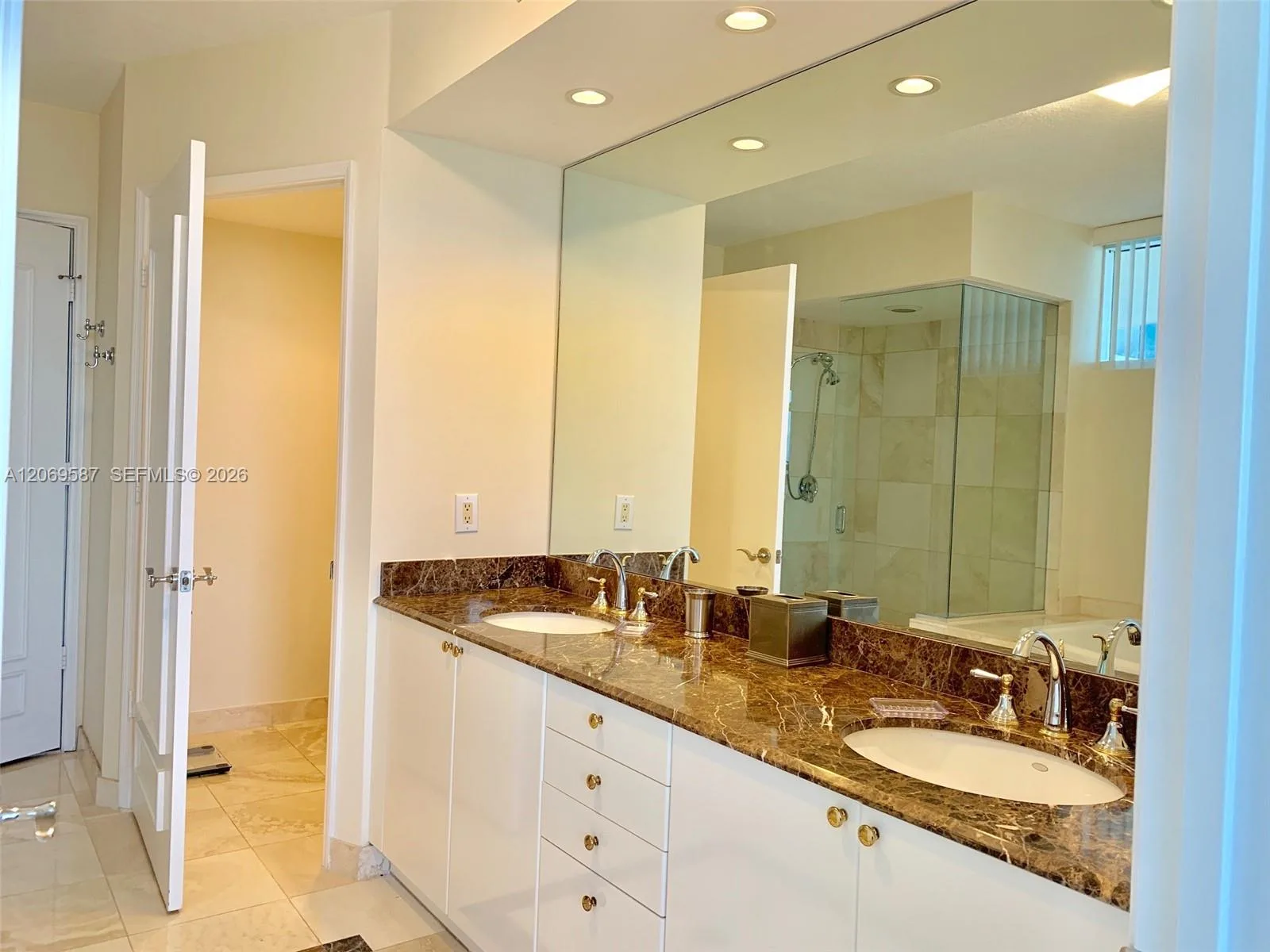 17555 Collins Ave # 3202, Sunny Isles Beach, FL 33160 photo 13