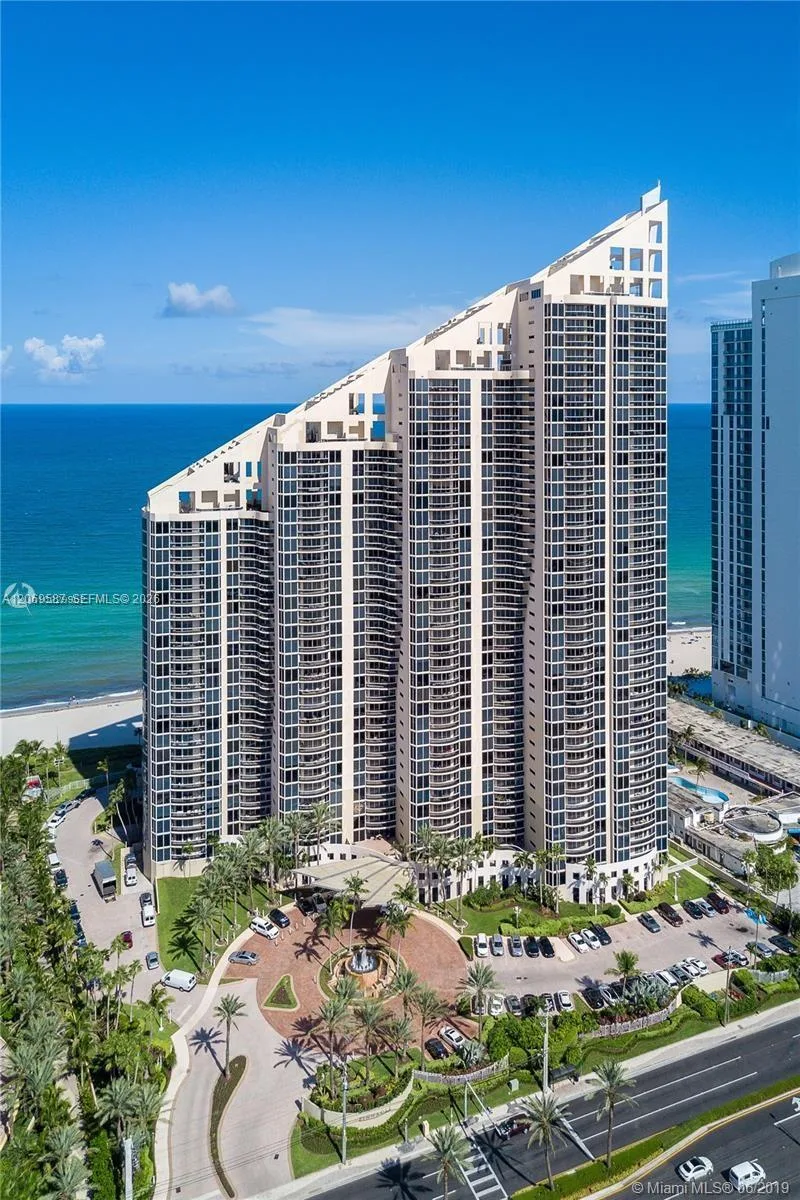 17555 Collins Ave # 3202, Sunny Isles Beach, FL 33160 photo 3