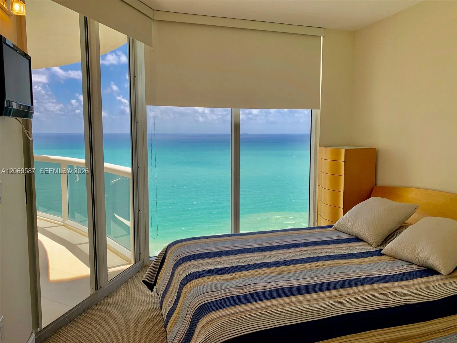 17555 Collins Ave # 3202, Sunny Isles Beach, FL 33160 photo 5