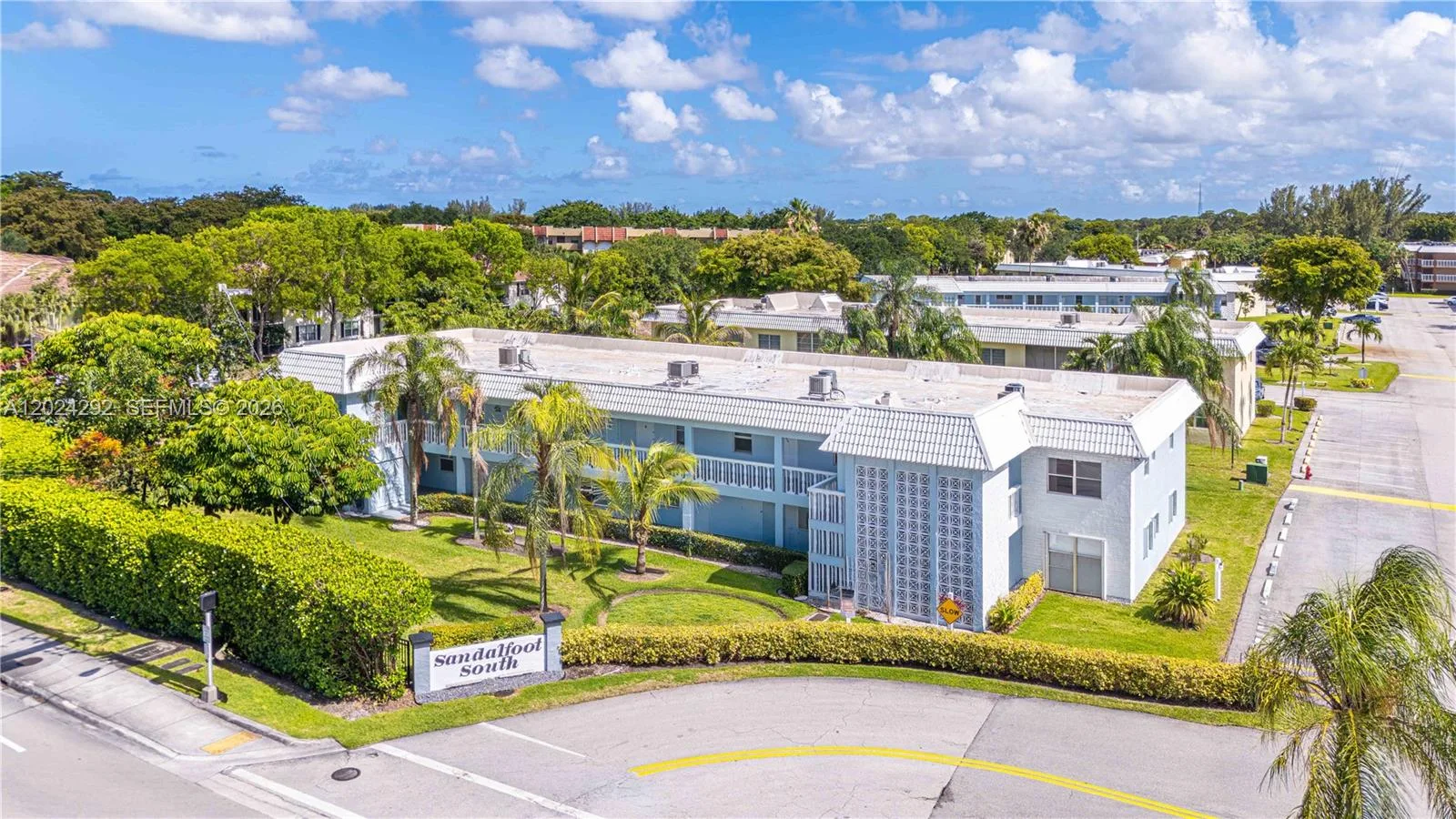 9780 N Marina Blvd # 424, Boca Raton, FL 33428 photo 2