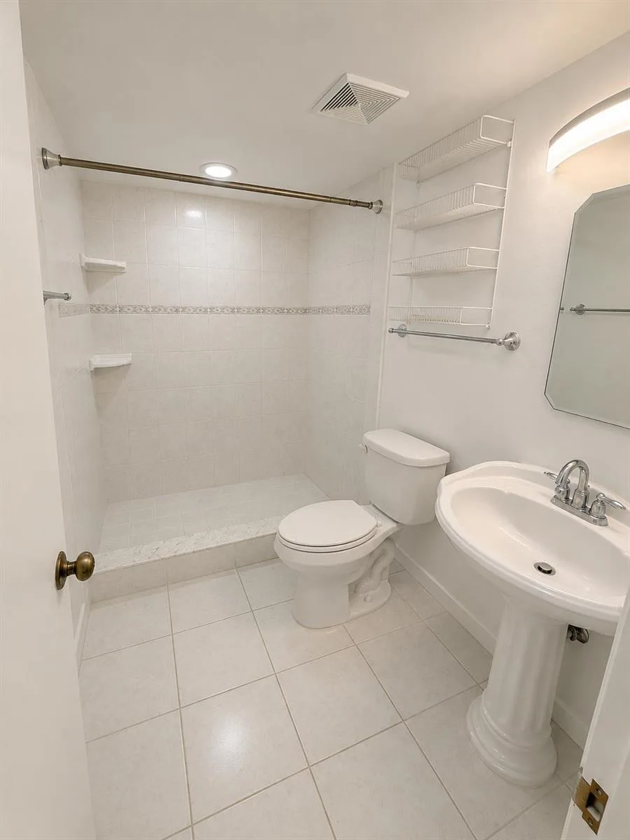 150 Lake Meryl Drive # 247, West Palm Beach, FL 33411 photo 9