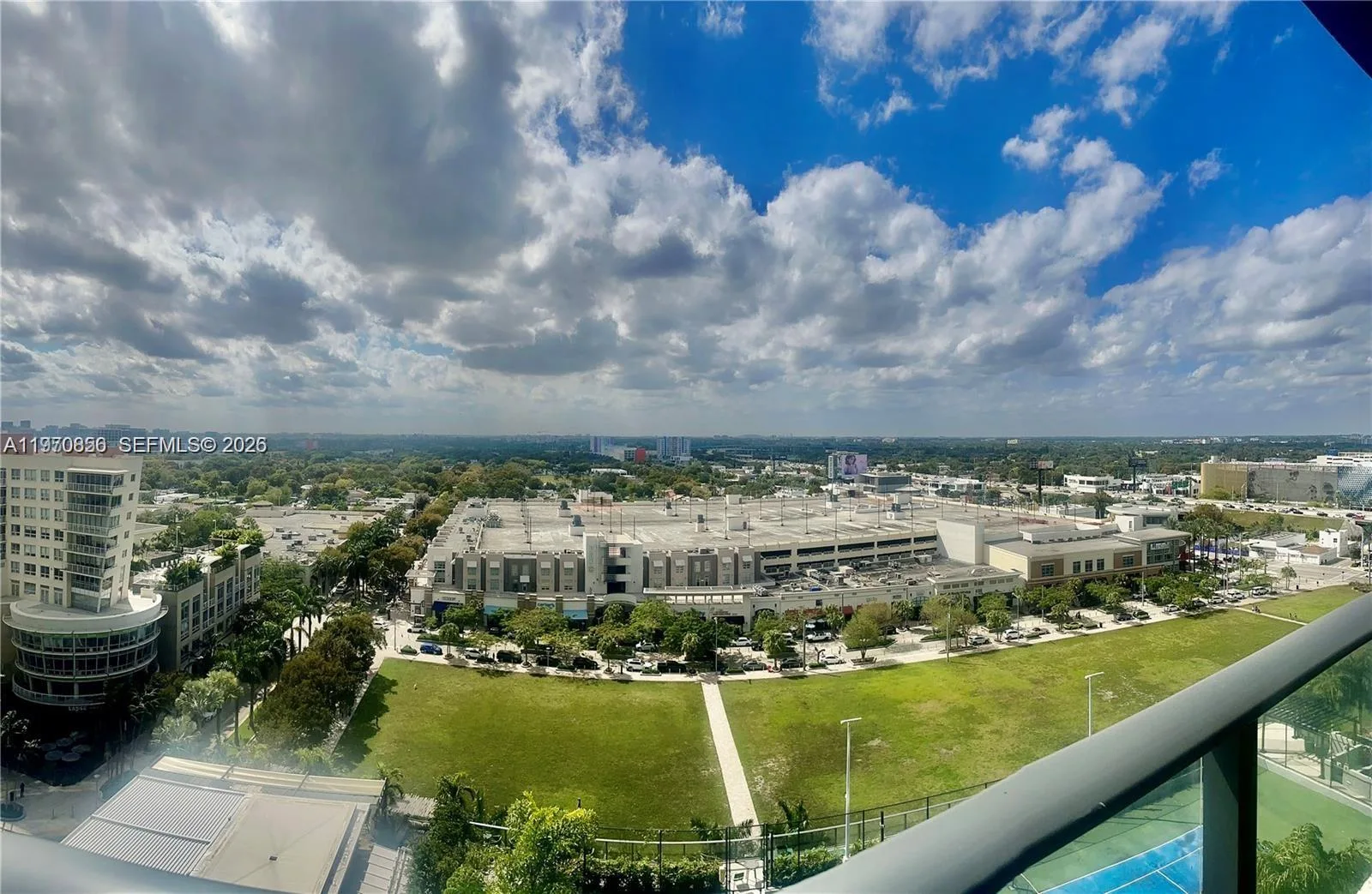 121 NE 34th St # 1416, Miami, FL 33137 photo 4