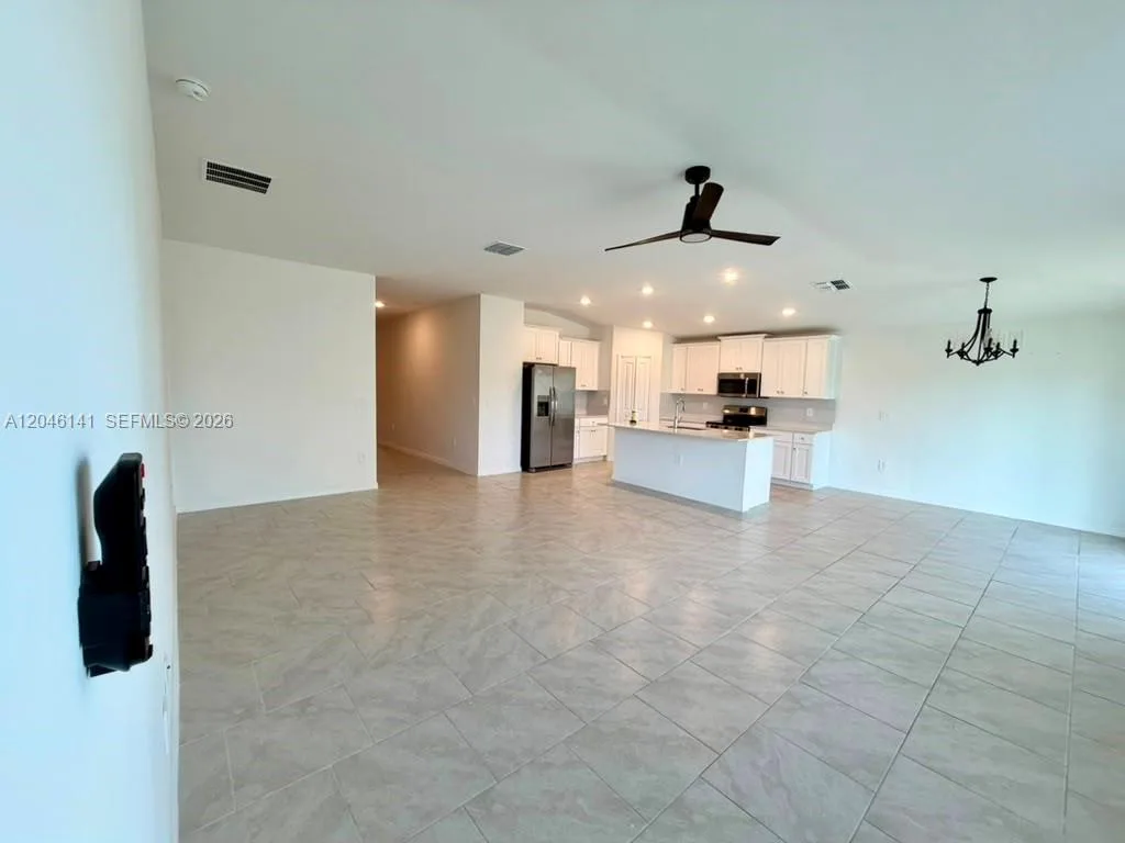 4104 NE 12TH CT, Cape Coral, FL 33909 photo 10