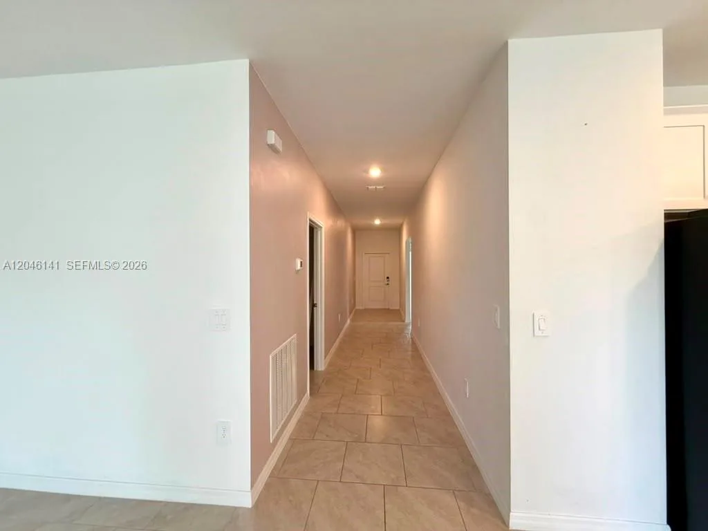 4104 NE 12TH CT, Cape Coral, FL 33909 photo 9