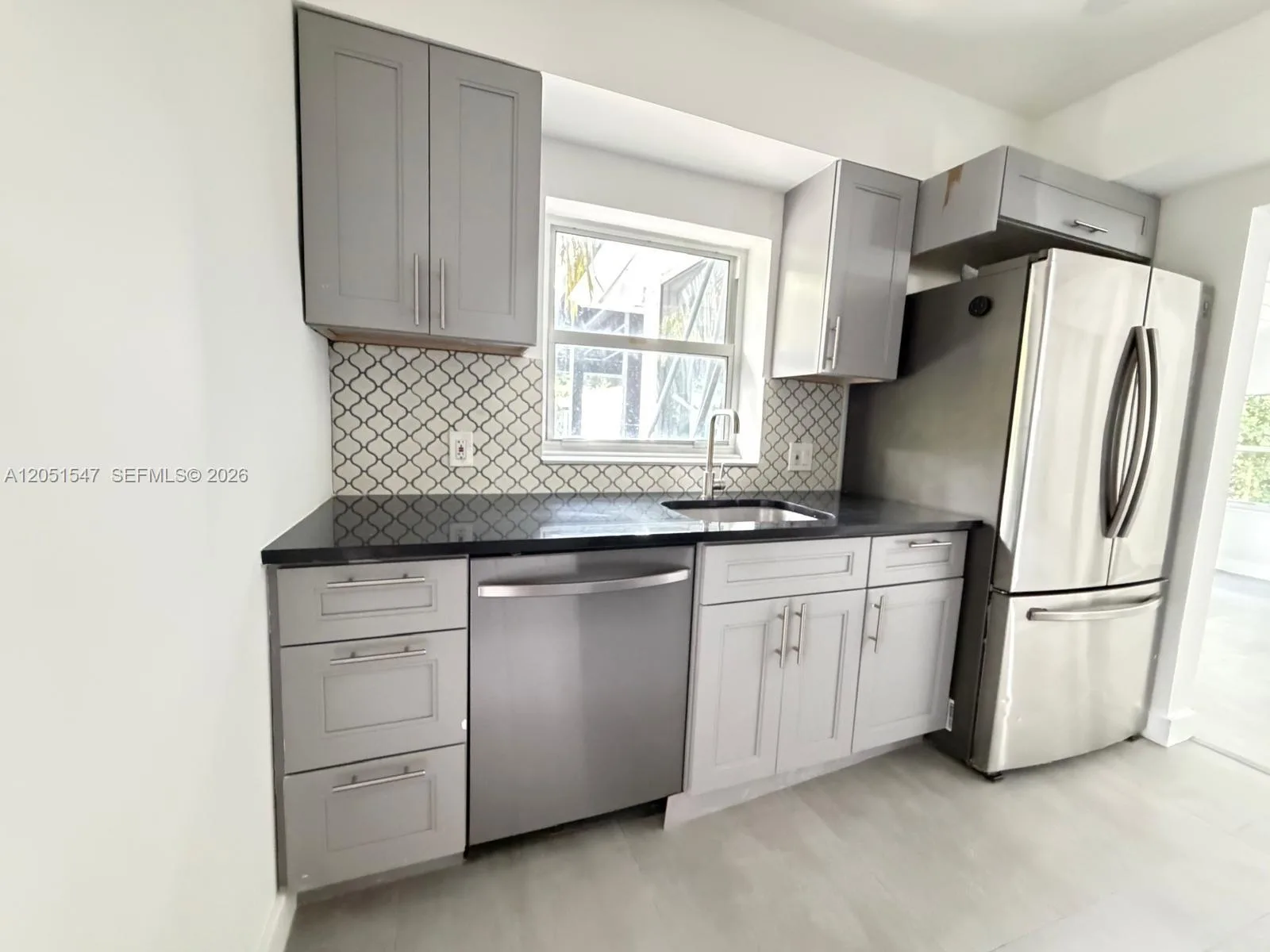 859 NE 115th St, Biscayne Park, FL 33161 photo 9