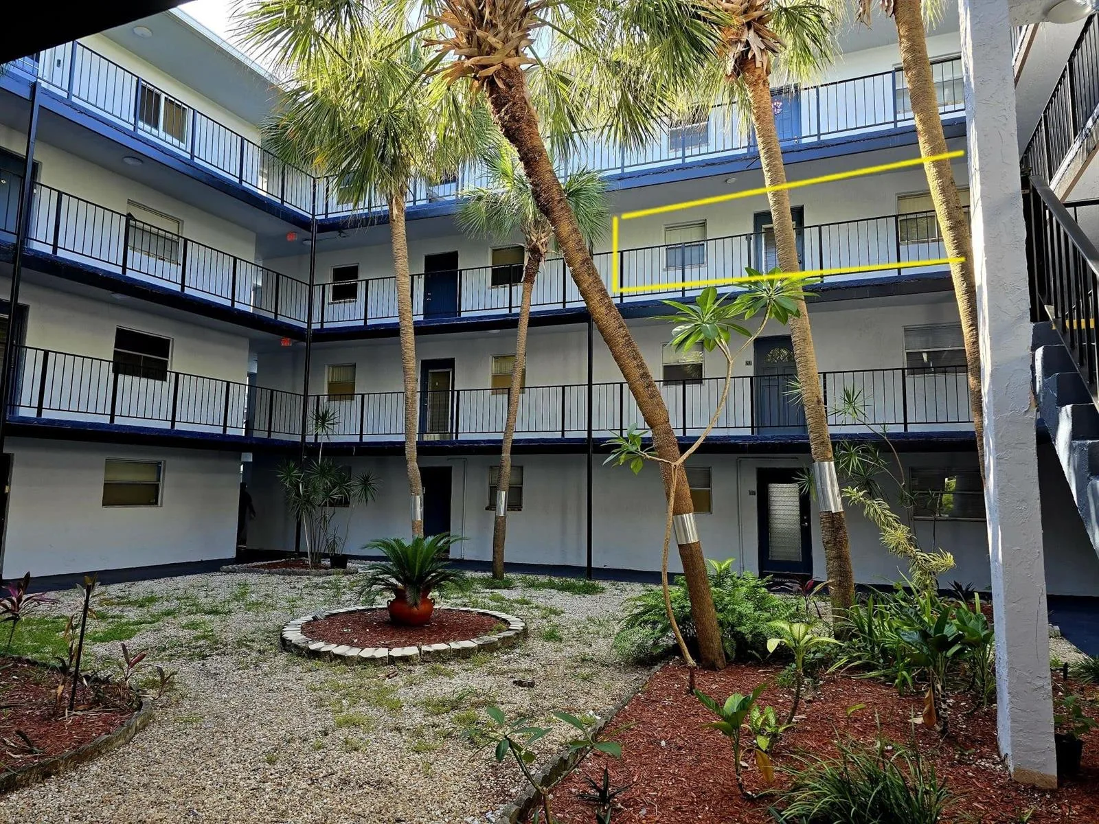 2860 SOMERSET Drive # 317K, Lauderdale Lakes, FL 33311
