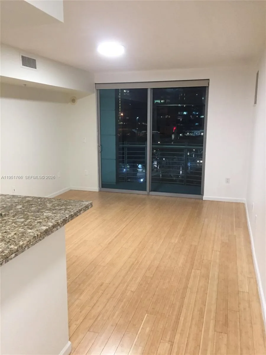 110 Washington Ave # 1710, Miami Beach, FL 33139 photo 4
