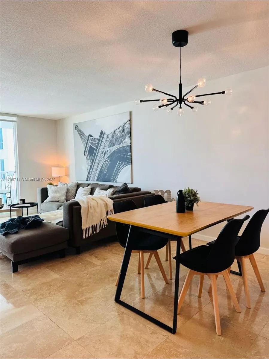 1200 Brickell Bay Dr # 3220, Miami, FL 33131 photo 11
