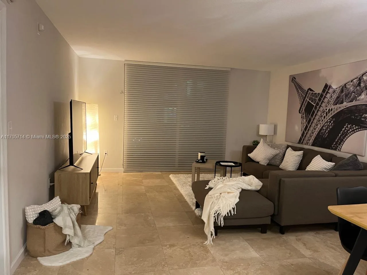 1200 Brickell Bay Dr # 3220, Miami, FL 33131 photo 3