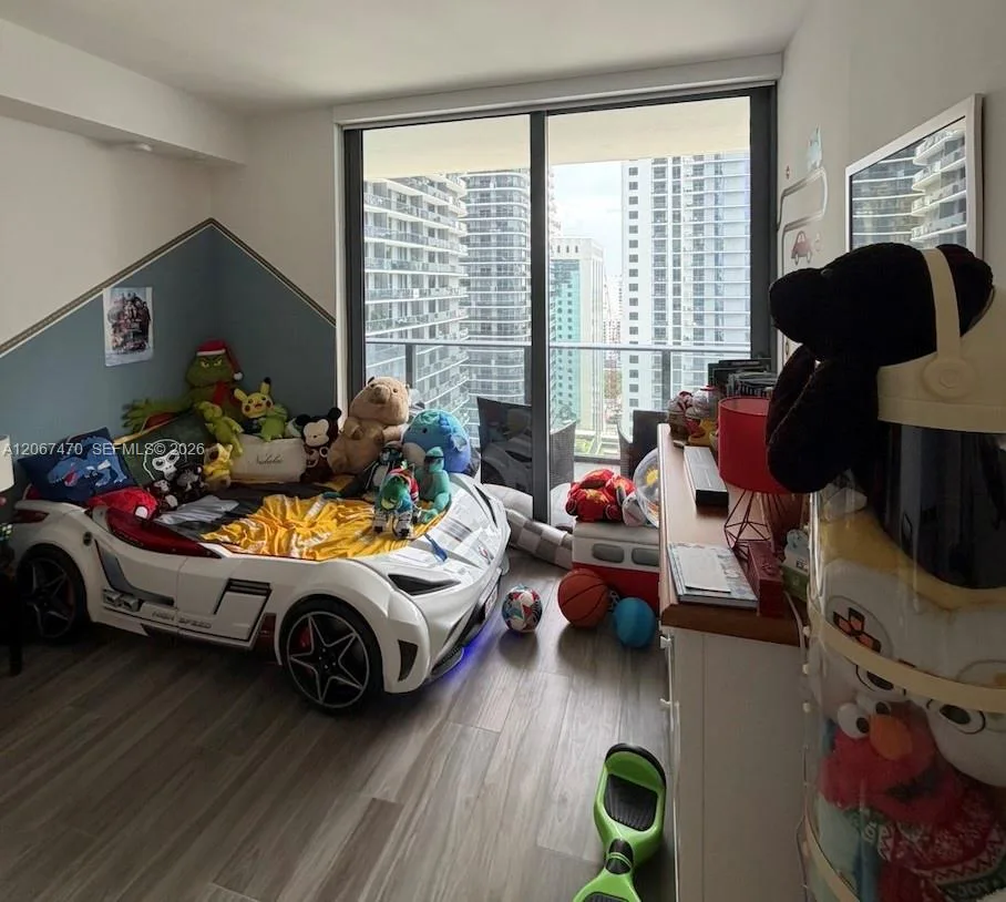 801 S Miami Ave # 2410, Miami, FL 33130 photo 12