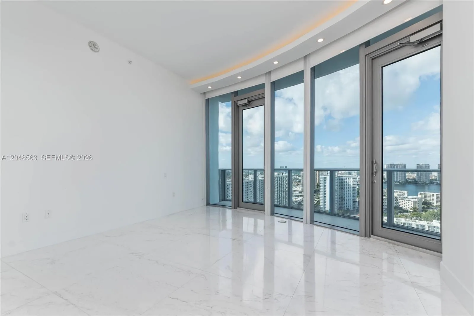 17475 Collins Ave # 2003, Sunny Isles Beach, FL 33160 photo 11