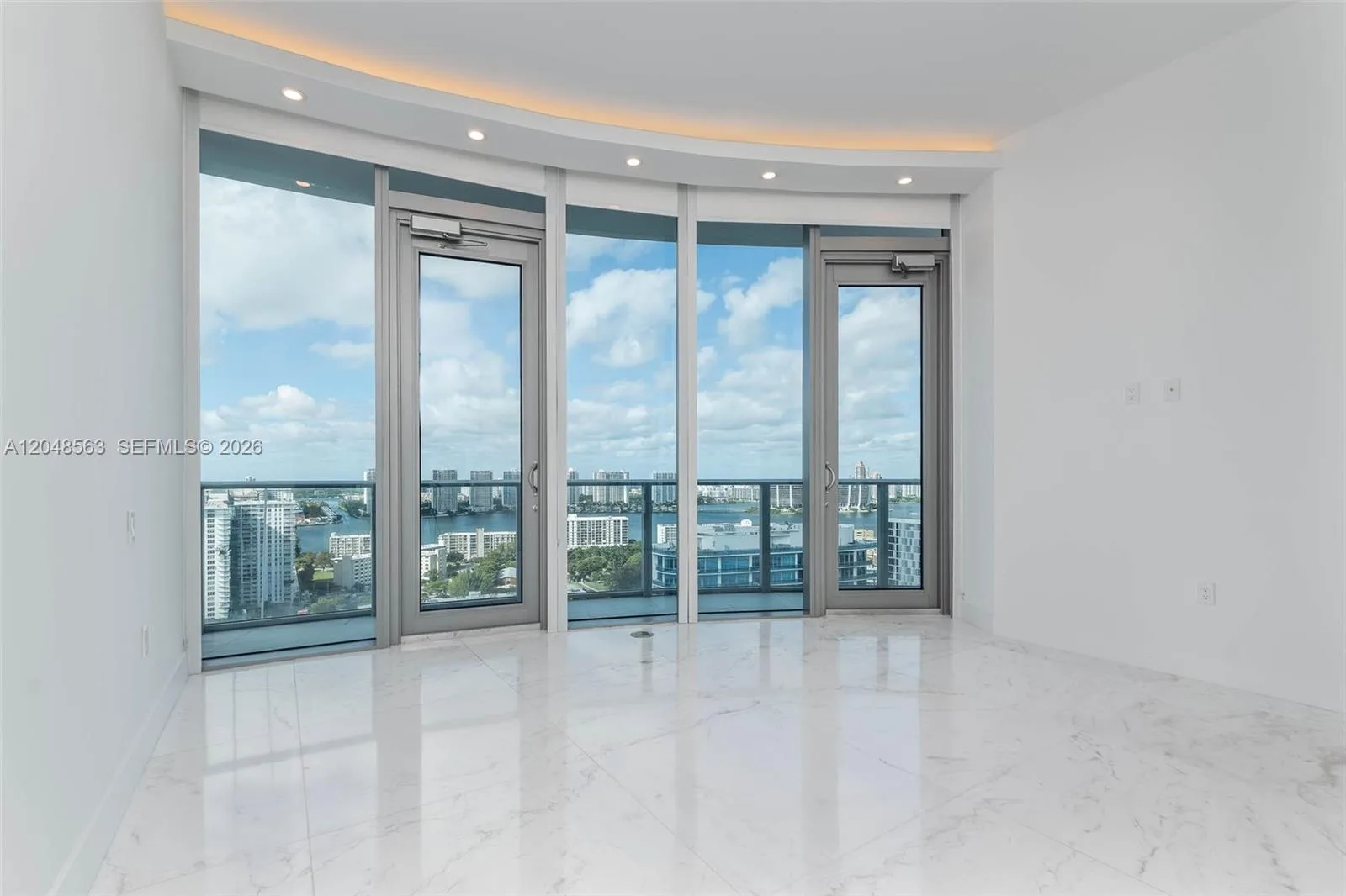 17475 Collins Ave # 2003, Sunny Isles Beach, FL 33160 photo 12