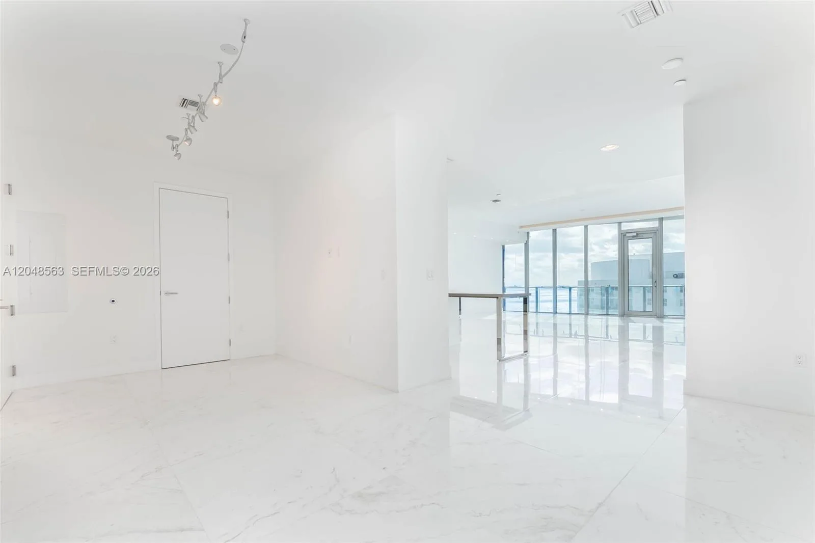 17475 Collins Ave # 2003, Sunny Isles Beach, FL 33160 photo 6