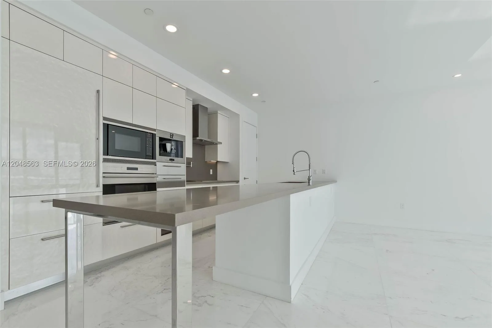 17475 Collins Ave # 2003, Sunny Isles Beach, FL 33160 photo 9