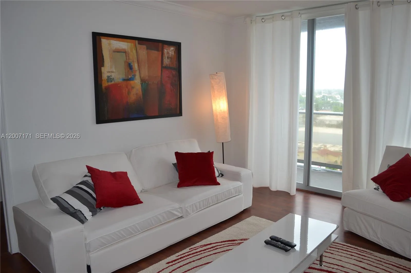 401 69th St # 1013, Miami Beach, FL 33141 photo 2