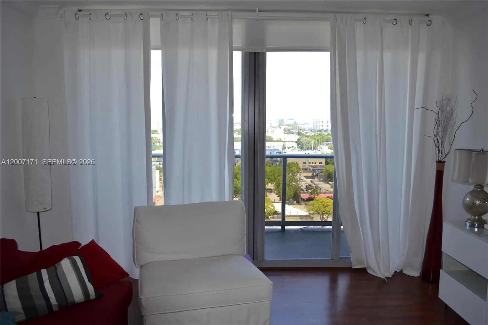 401 69th St # 1013, Miami Beach, FL 33141 photo 4