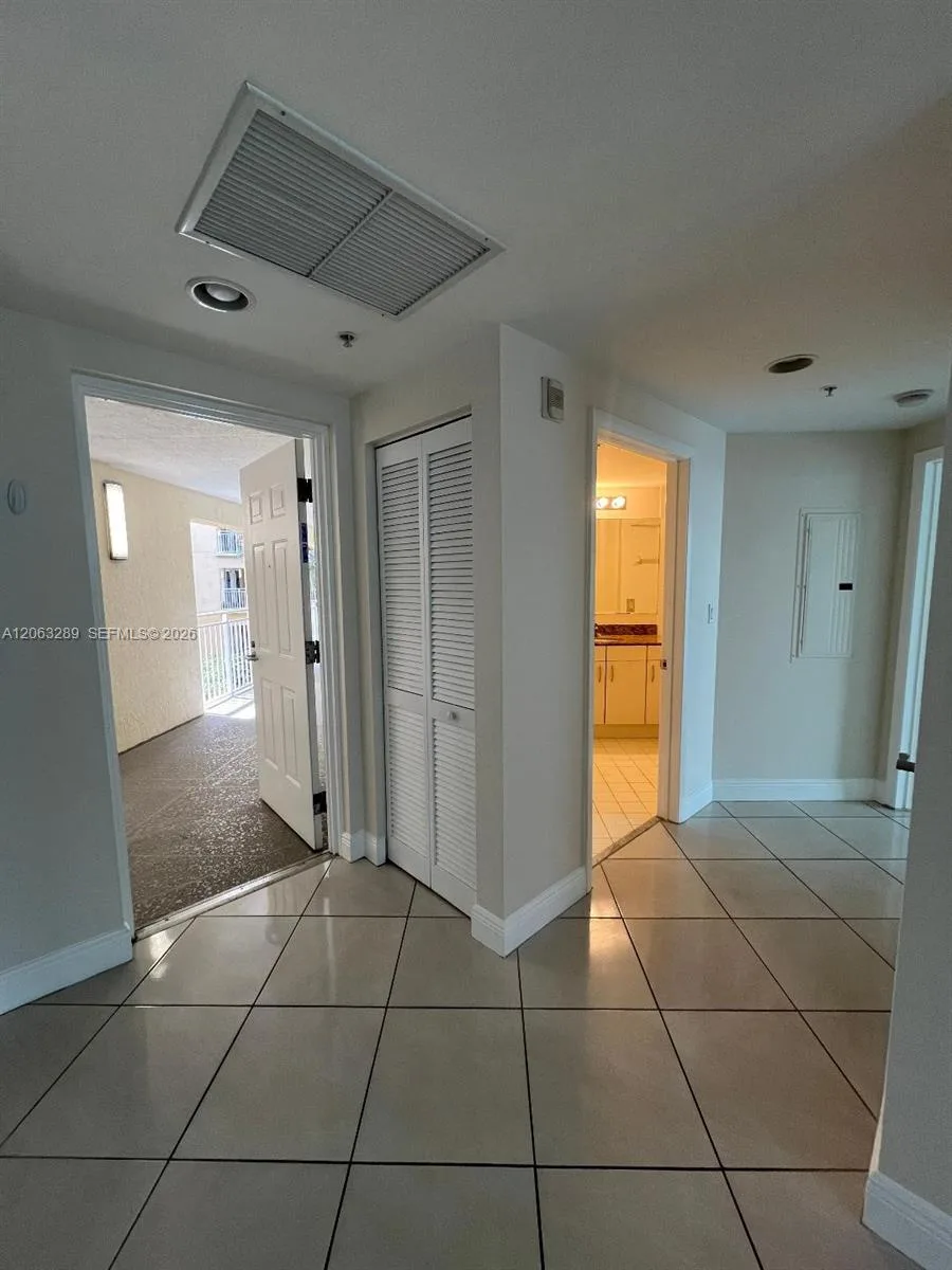 7275 SW 90th Way # 312, Miami, FL 33156 photo 4