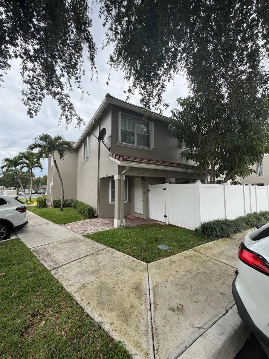 5362 SW 125th Avenue, Miramar, FL 33027