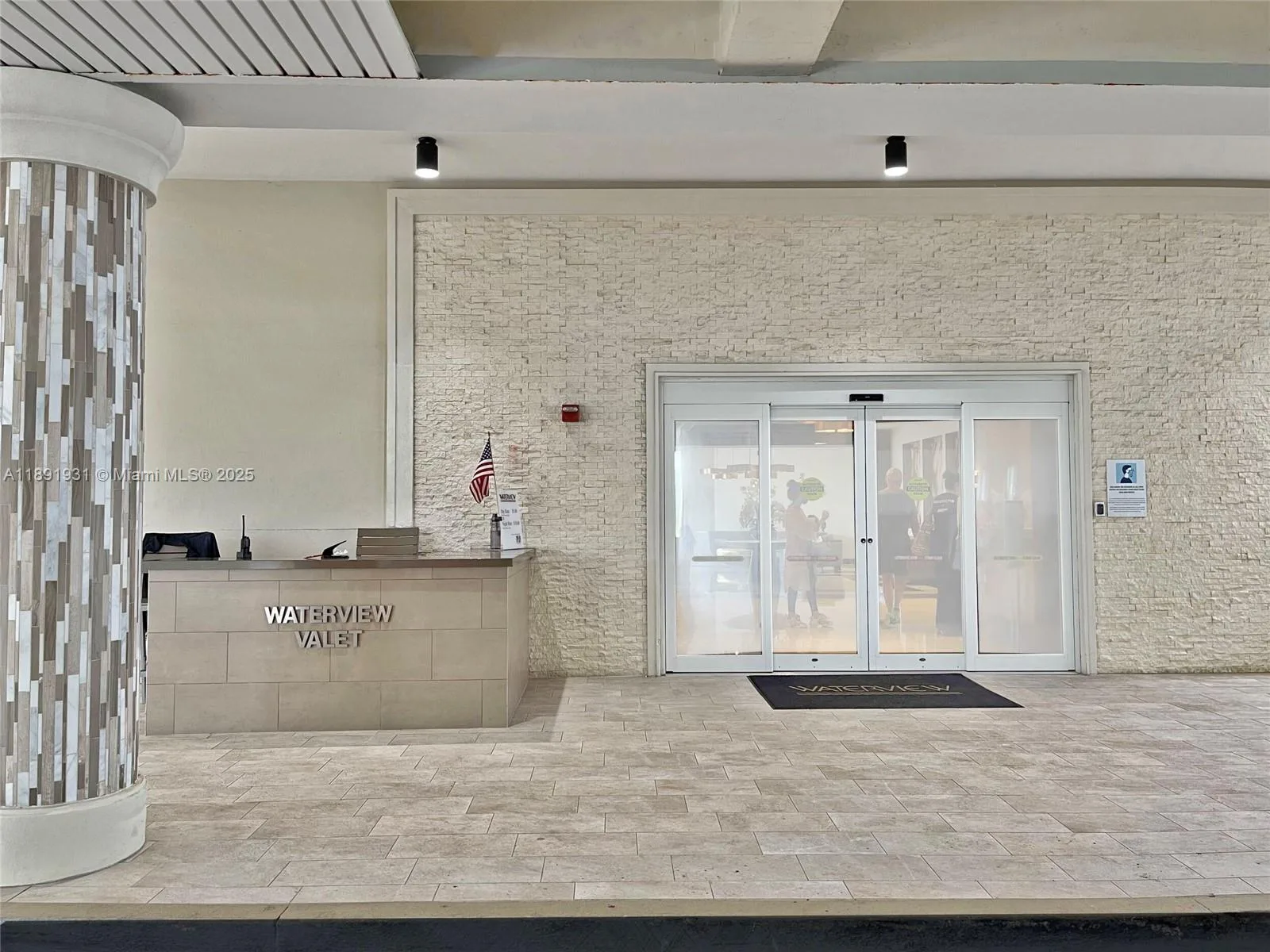 20515 E Country Club Dr # 343, Aventura, FL 33180 photo 3