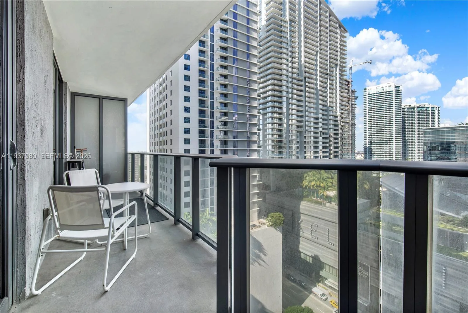 45 SW 9th St # 1609, Miami, FL 33130