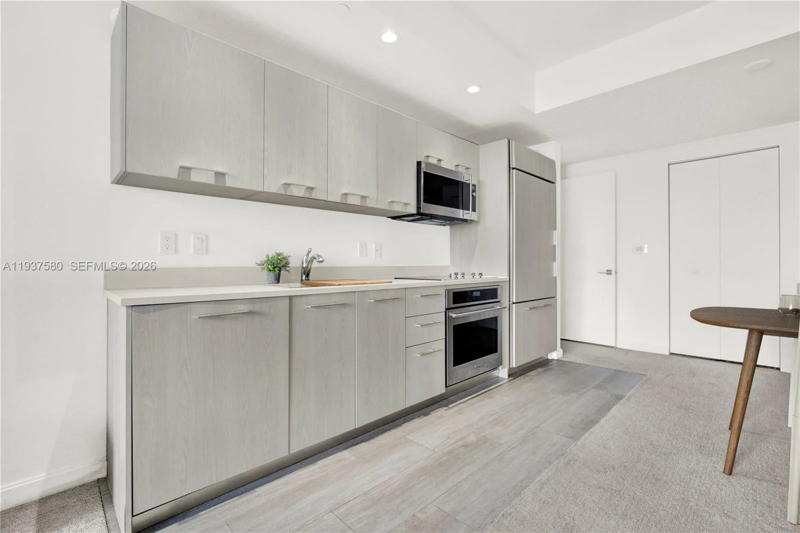 45 SW 9th St # 1609, Miami, FL 33130 photo 12