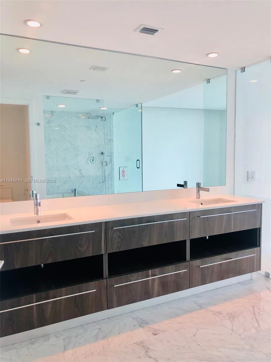 3131 NE 7th Ave # 3305, Miami, FL 33137 photo 12