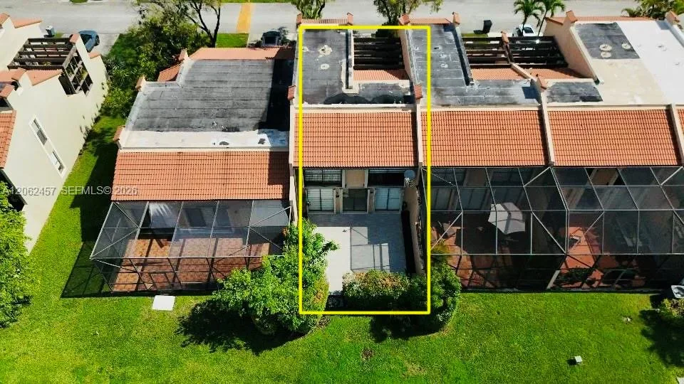 3957 Adra Ave # F-49, Doral, FL 33178 photo 2