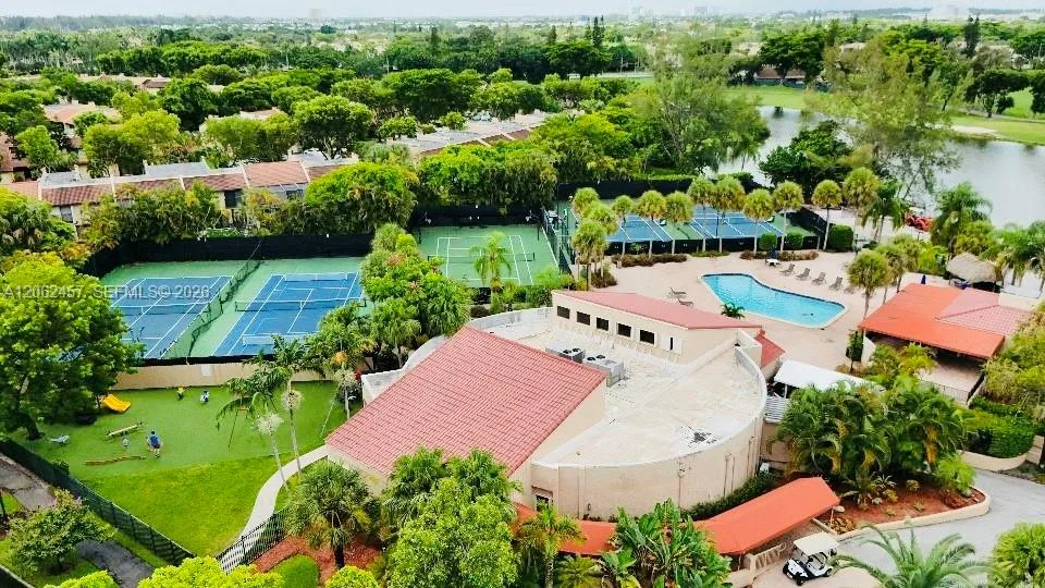3957 Adra Ave # F-49, Doral, FL 33178 photo 5