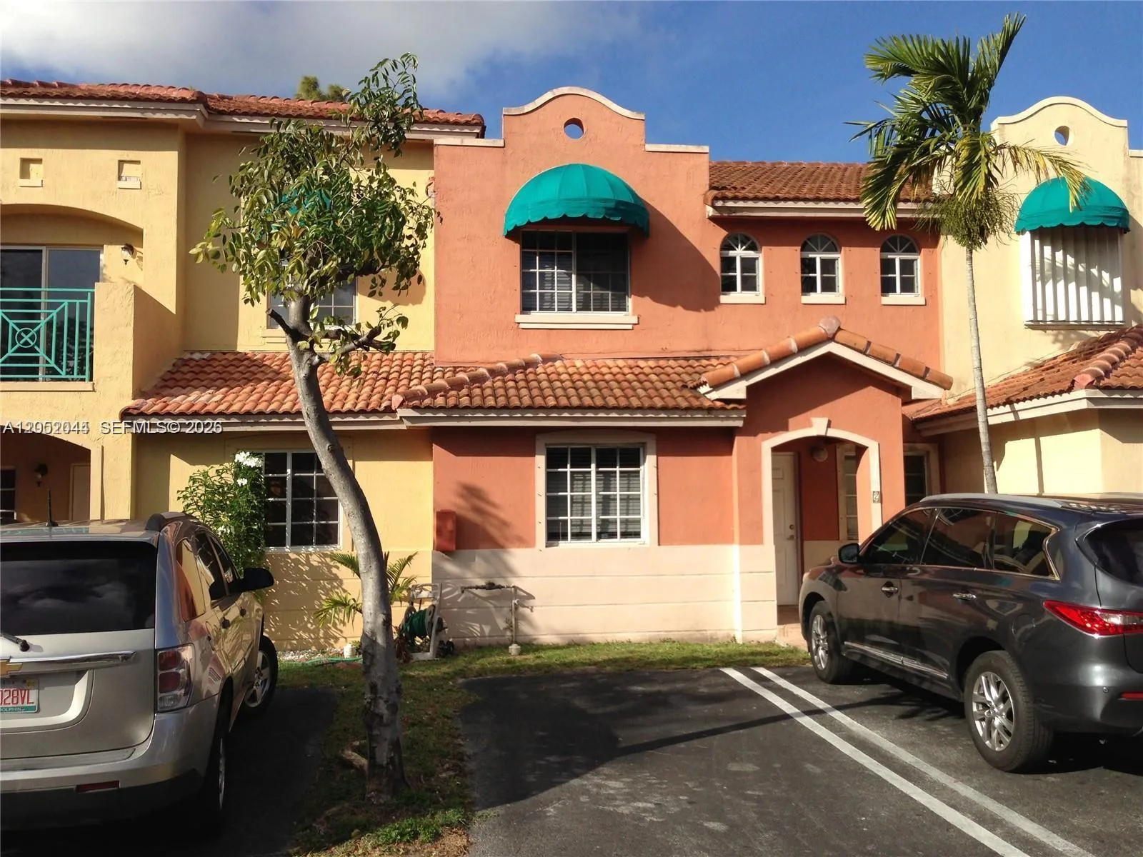 7245 NW 173rd Dr # 2502, Hialeah, FL 33015