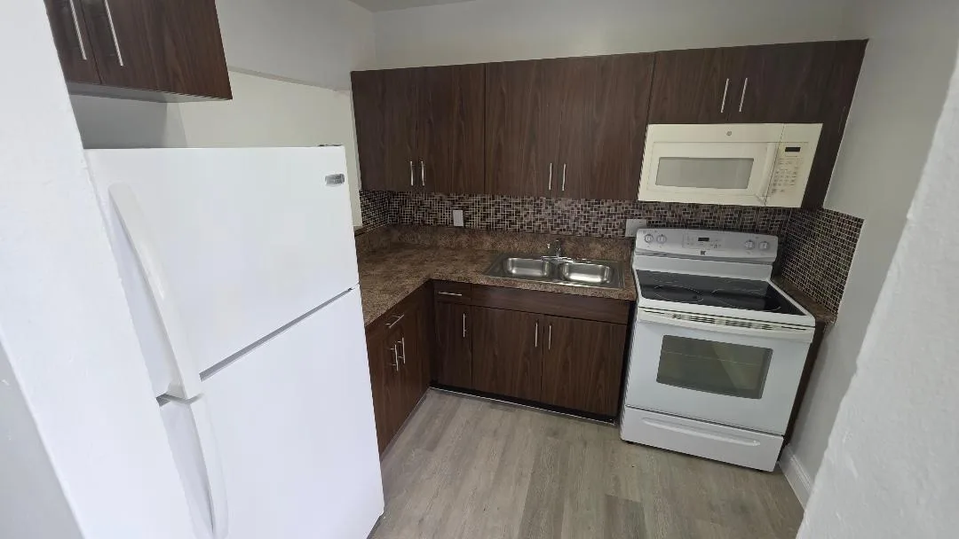 2250 NW 183rd Street # 1, Miami Gardens, FL 33056 photo 6