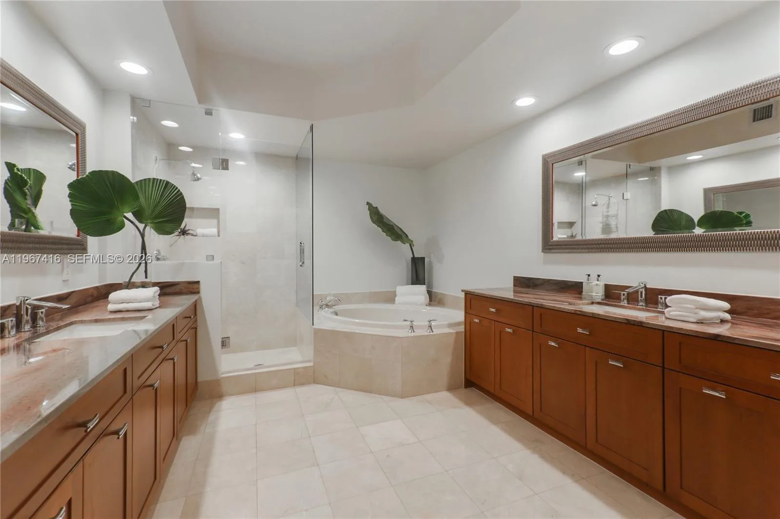 6051 N Ocean Dr # 302, Hollywood, FL 33019 photo 10