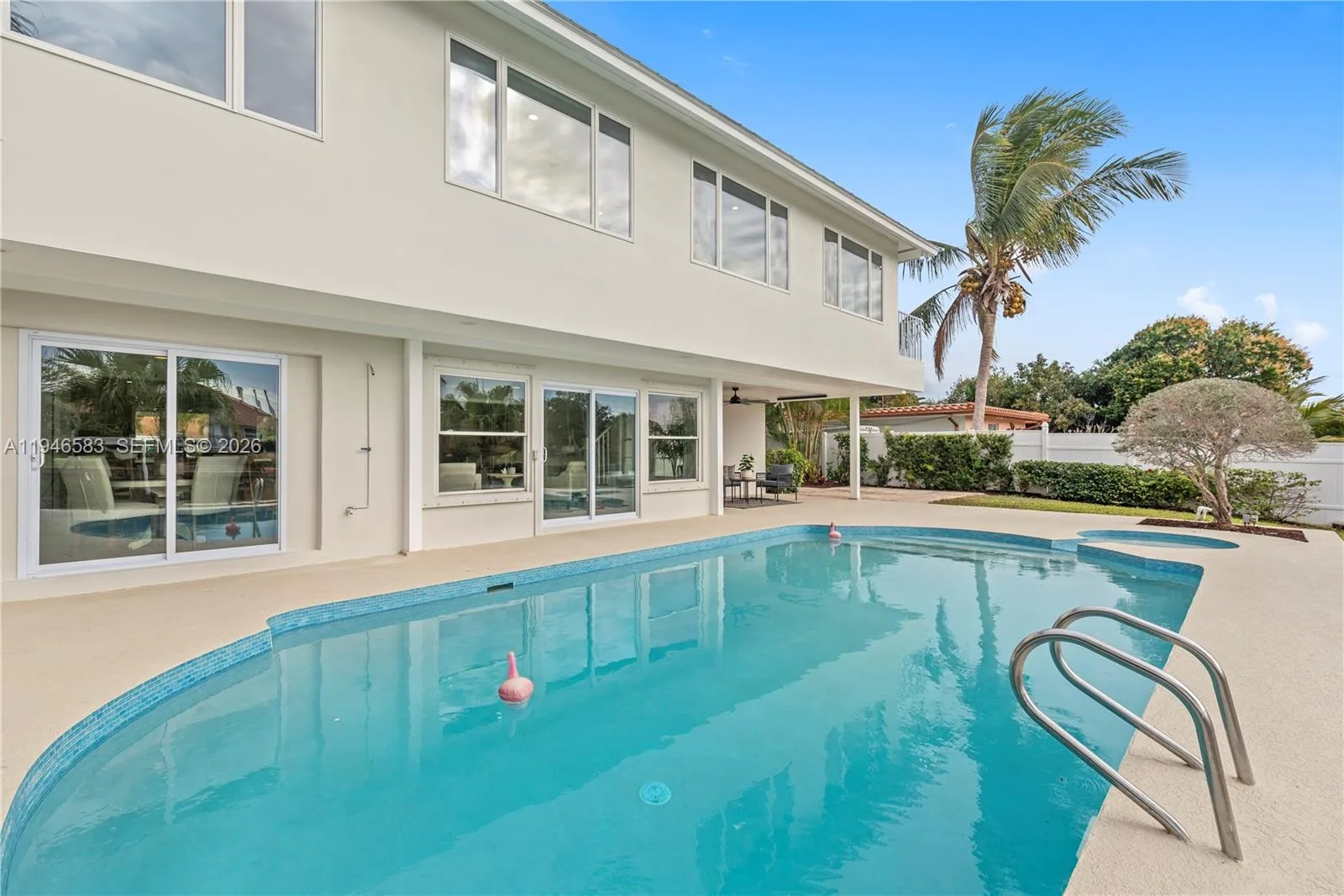 25 Park Ave, Vero Beach, FL 32960 photo 3