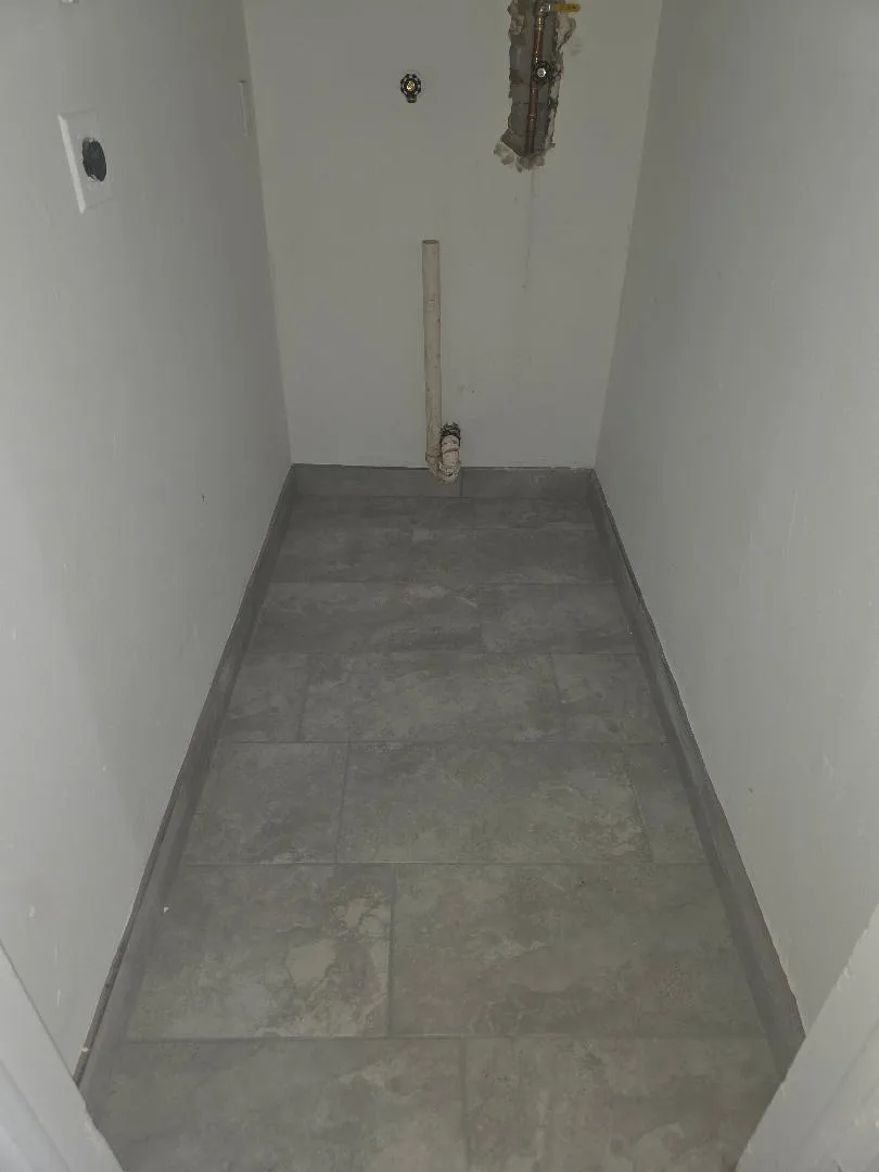 3640 NE 1ST Avenue # 3, Oakland Park, FL 33334 photo 4