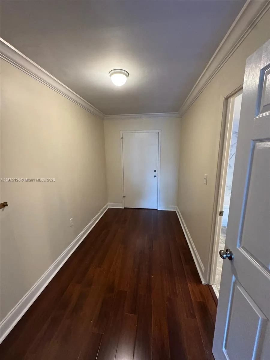 2780 NE 183rd St # 301, Aventura, FL 33160 photo 12