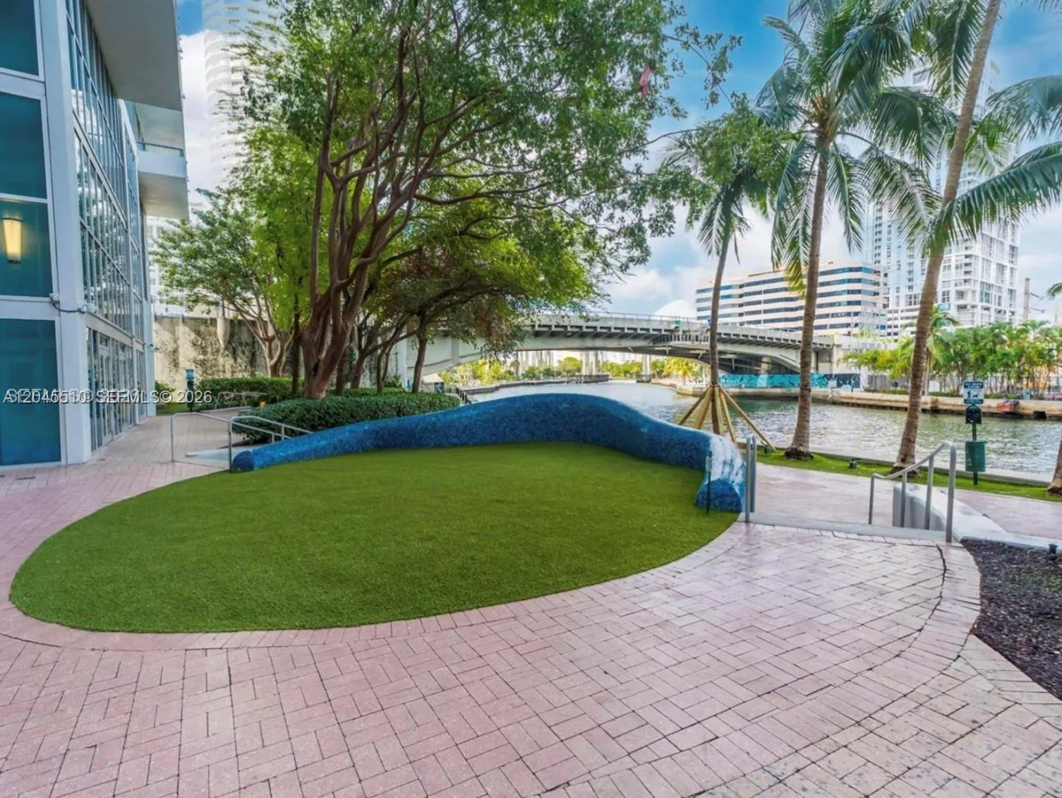 175 SW 7th St # 1212, Miami, FL 33130 photo 6