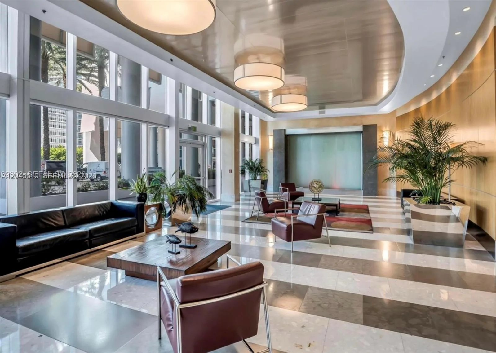 175 SW 7th St # 1212, Miami, FL 33130 photo 8