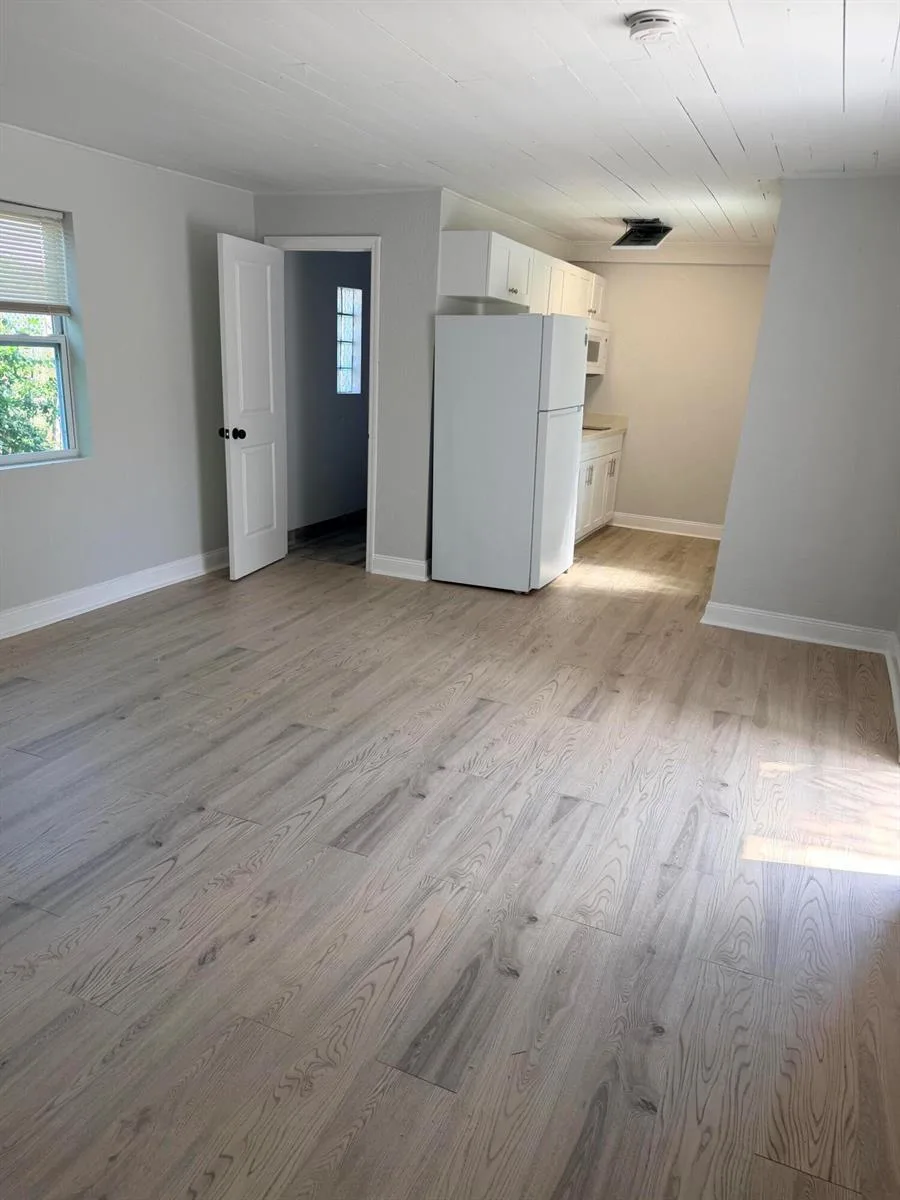 617 54TH Street # 2, West Palm Beach, FL 33407