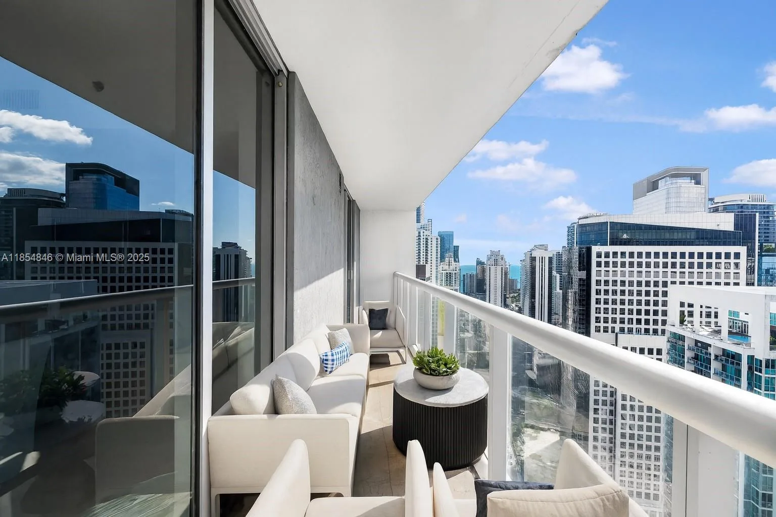 485 Brickell Ave # 4404, Miami, FL 33131 photo 13