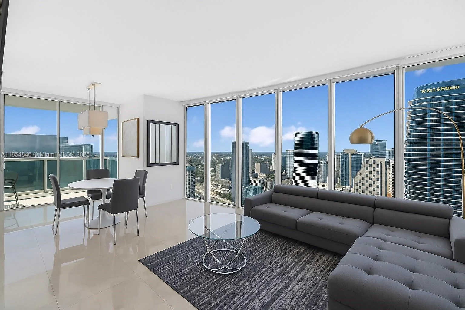 485 Brickell Ave # 4404, Miami, FL 33131 photo 2