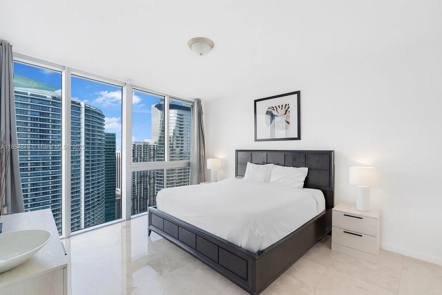 485 Brickell Ave # 4404, Miami, FL 33131 photo 6