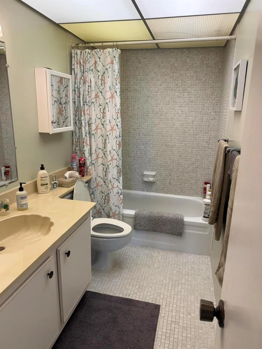 111 Briny Avenue # 19-09, Pompano Beach, FL 33062 photo 11